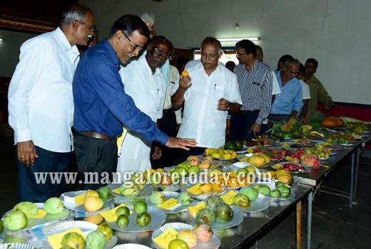 Fruit exhibition inaugurated at Pilikula 1